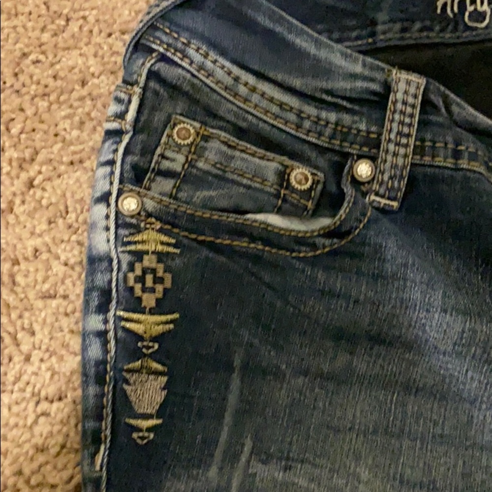 Jeans - Picture 3 of 4